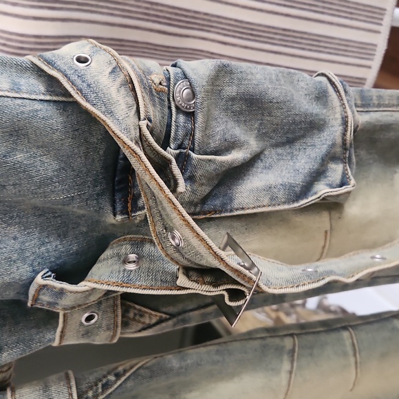 Distressed Washed Cargo Flare Denim - Picture 6 of 8